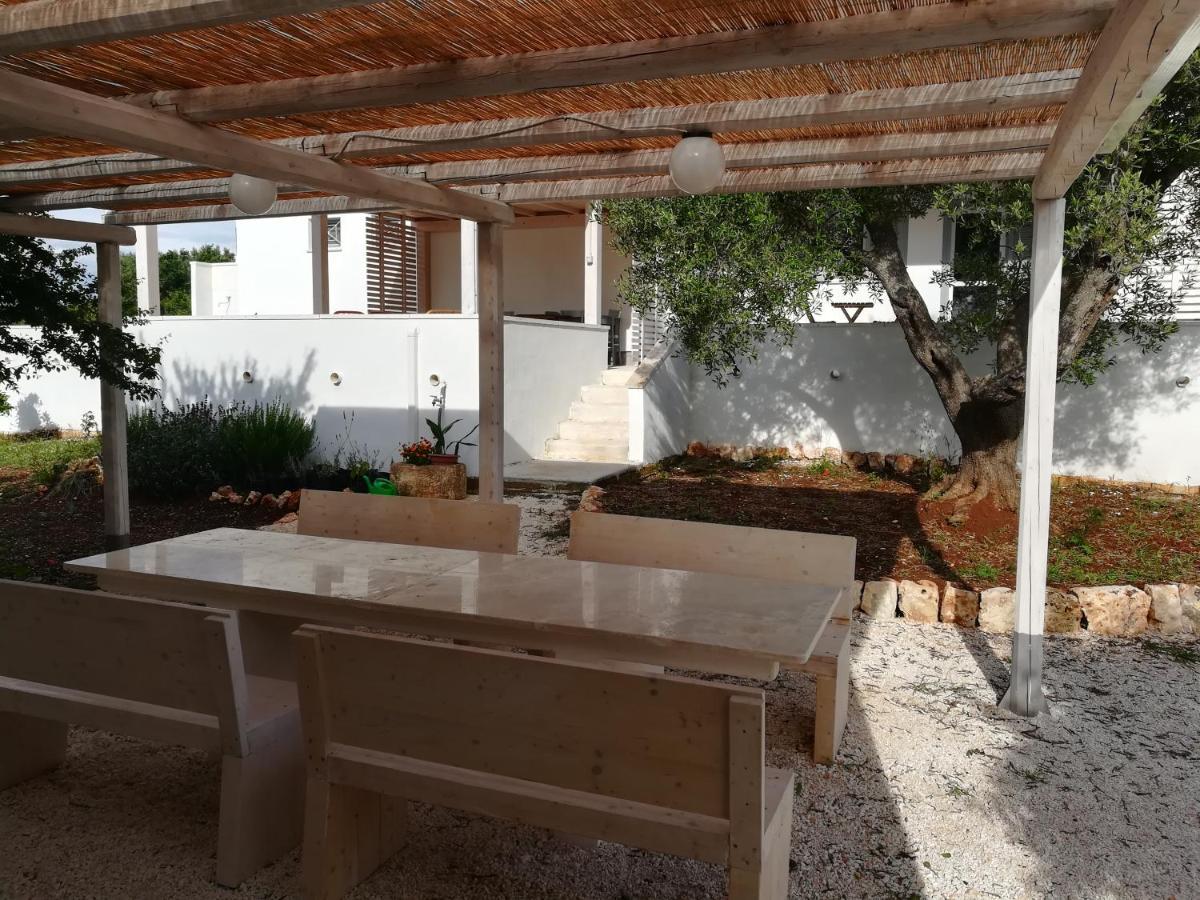 Lem Lem B&B Ostuni Bagian luar foto